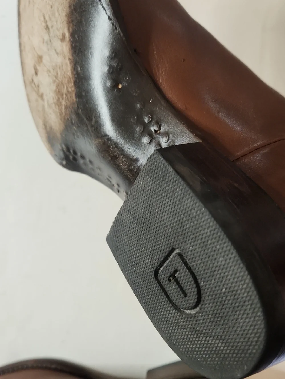 Tecovas Men's Brown Leather Chelsea Boots - Classic Slip-On Style Size 11 1/2 EE